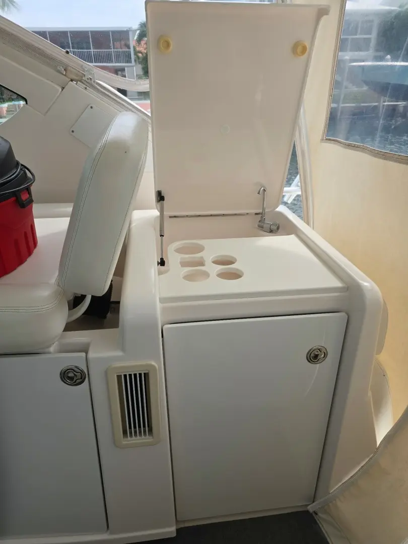 Tiara Yachts 3600 Open - Image 15