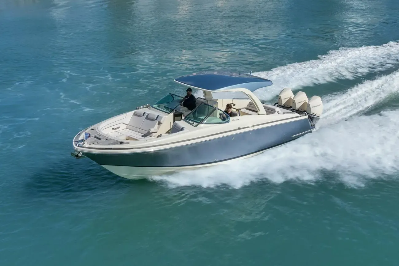 Chris-Craft Launch 35 GT OB - Image 19