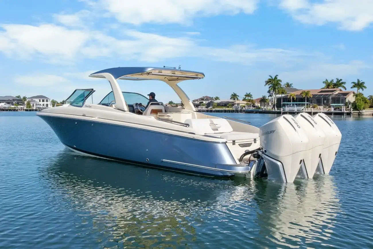 Chris-Craft Launch 35 GT OB - Image 15