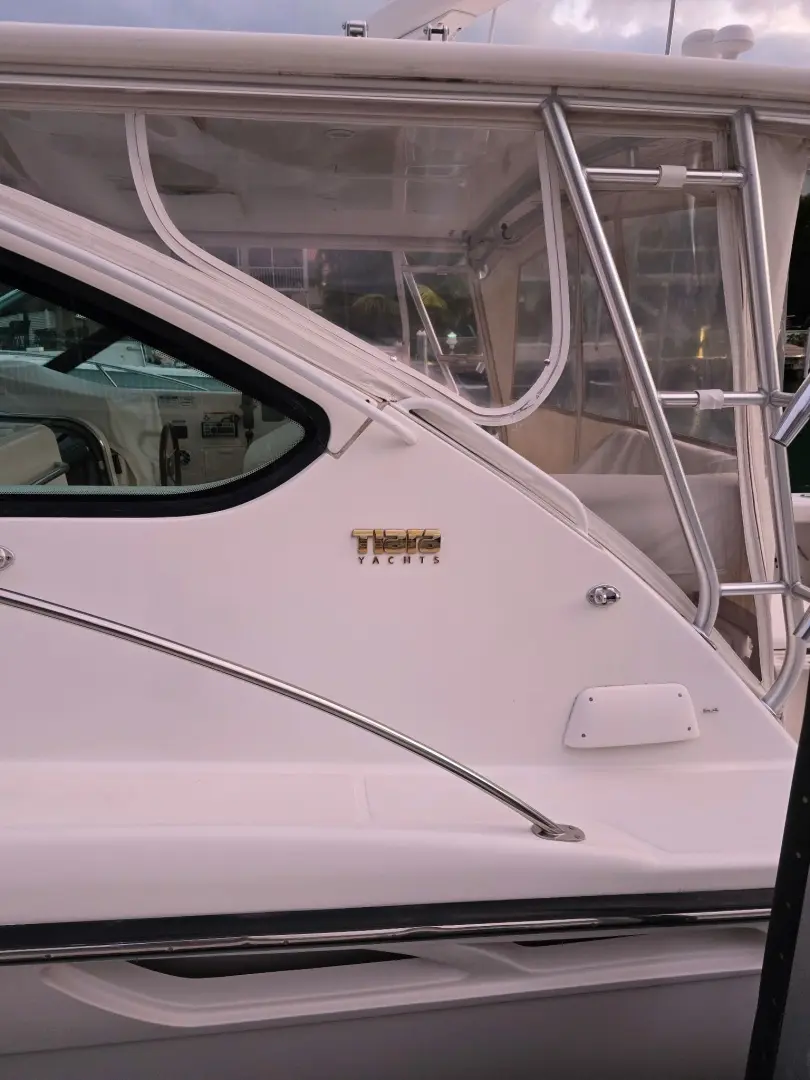Tiara Yachts 3600 Open - Image 6