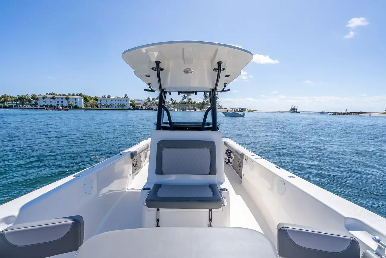Sea Born LX27 Center Console - Image 40