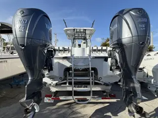 Twin Vee 28 GF - Image 25