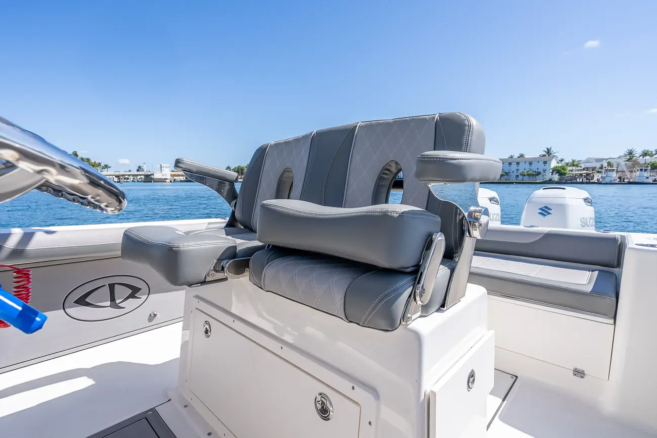 Sea Born LX27 Center Console - Image 34