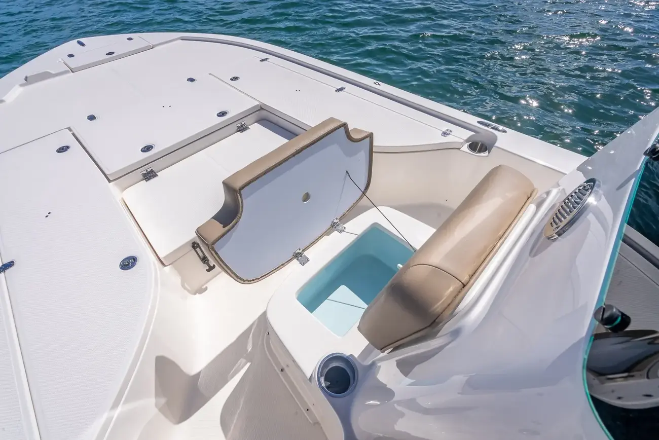 Sea Born FX22 - Image 27