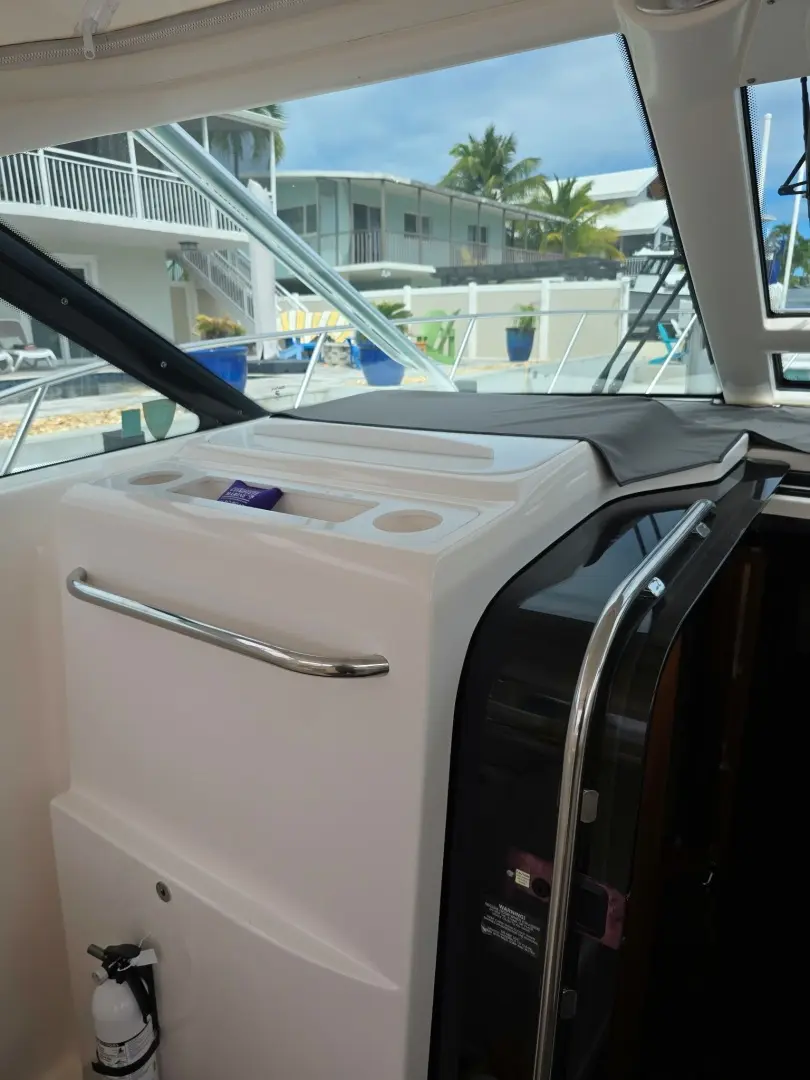 Tiara Yachts 3600 Open - Image 16
