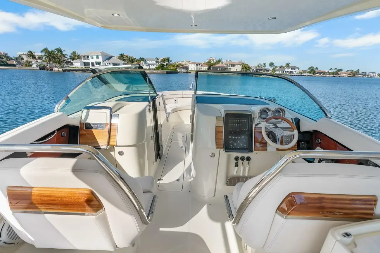 Chris-Craft Launch 35 GT OB - Image 45
