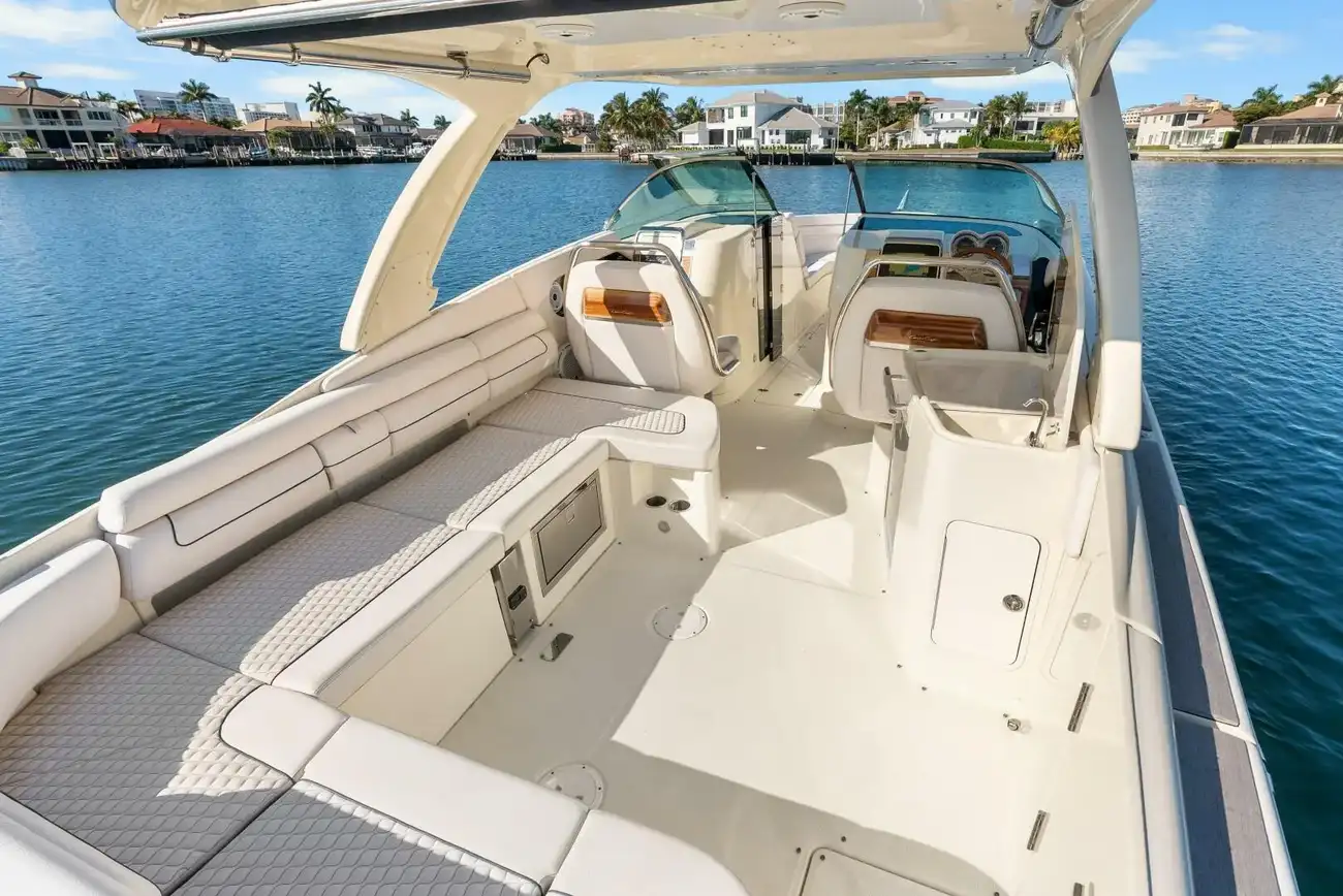 Chris-Craft Launch 35 GT OB - Image 43