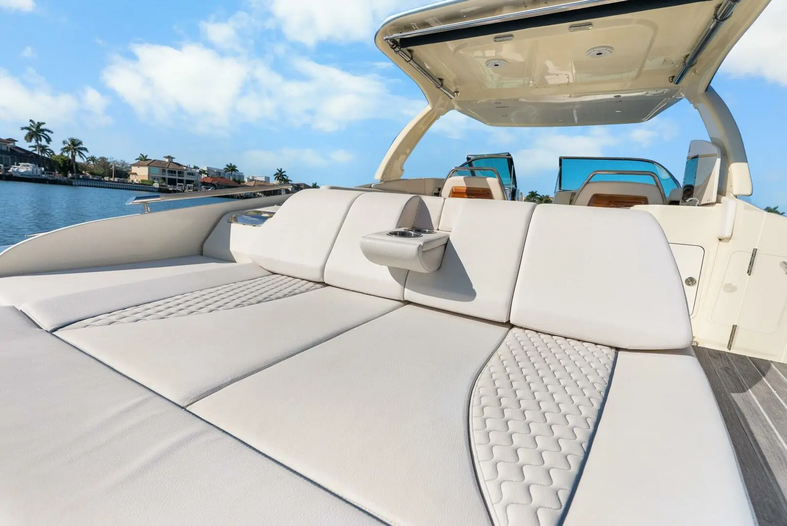 Chris-Craft Launch 35 GT OB - Image 42