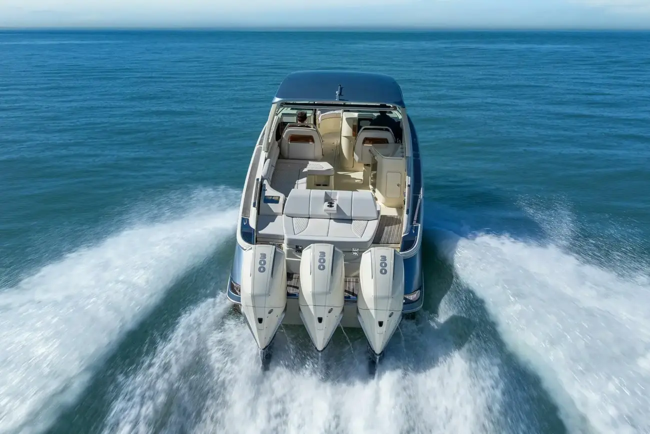 Chris-Craft Launch 35 GT OB - Image 20