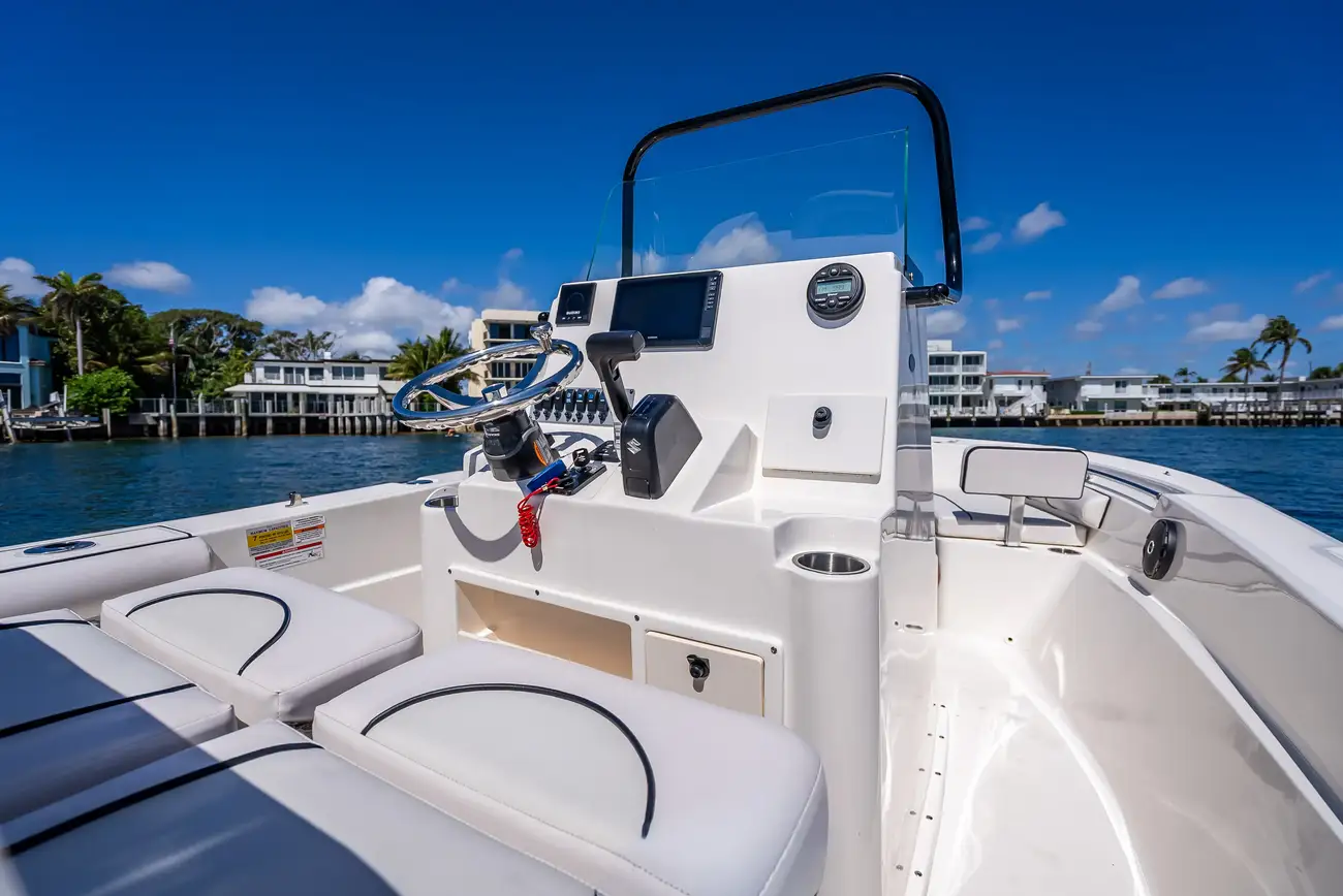 Sea Born LX21 - Image 43