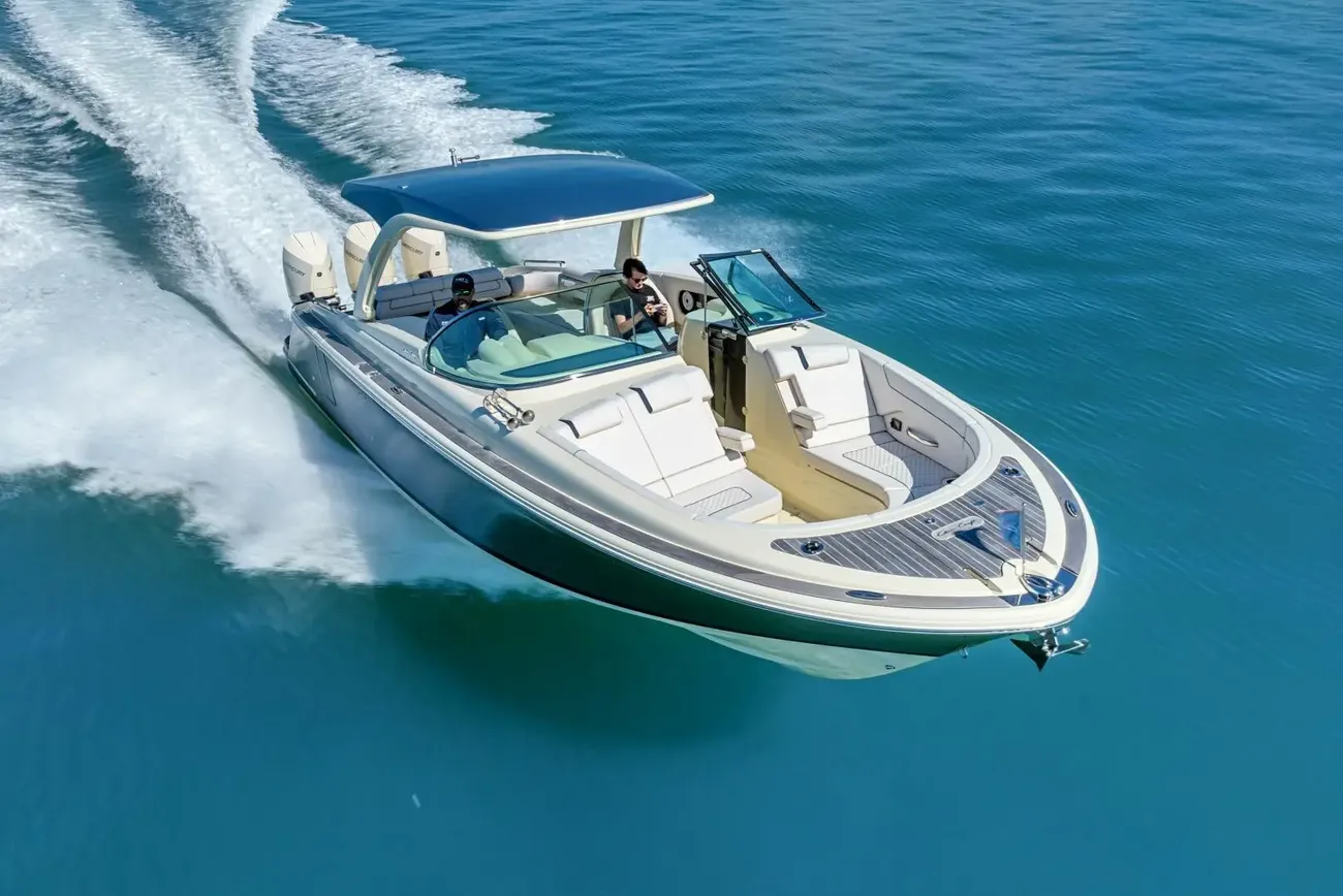 Chris-Craft Launch 35 GT OB - Image 24