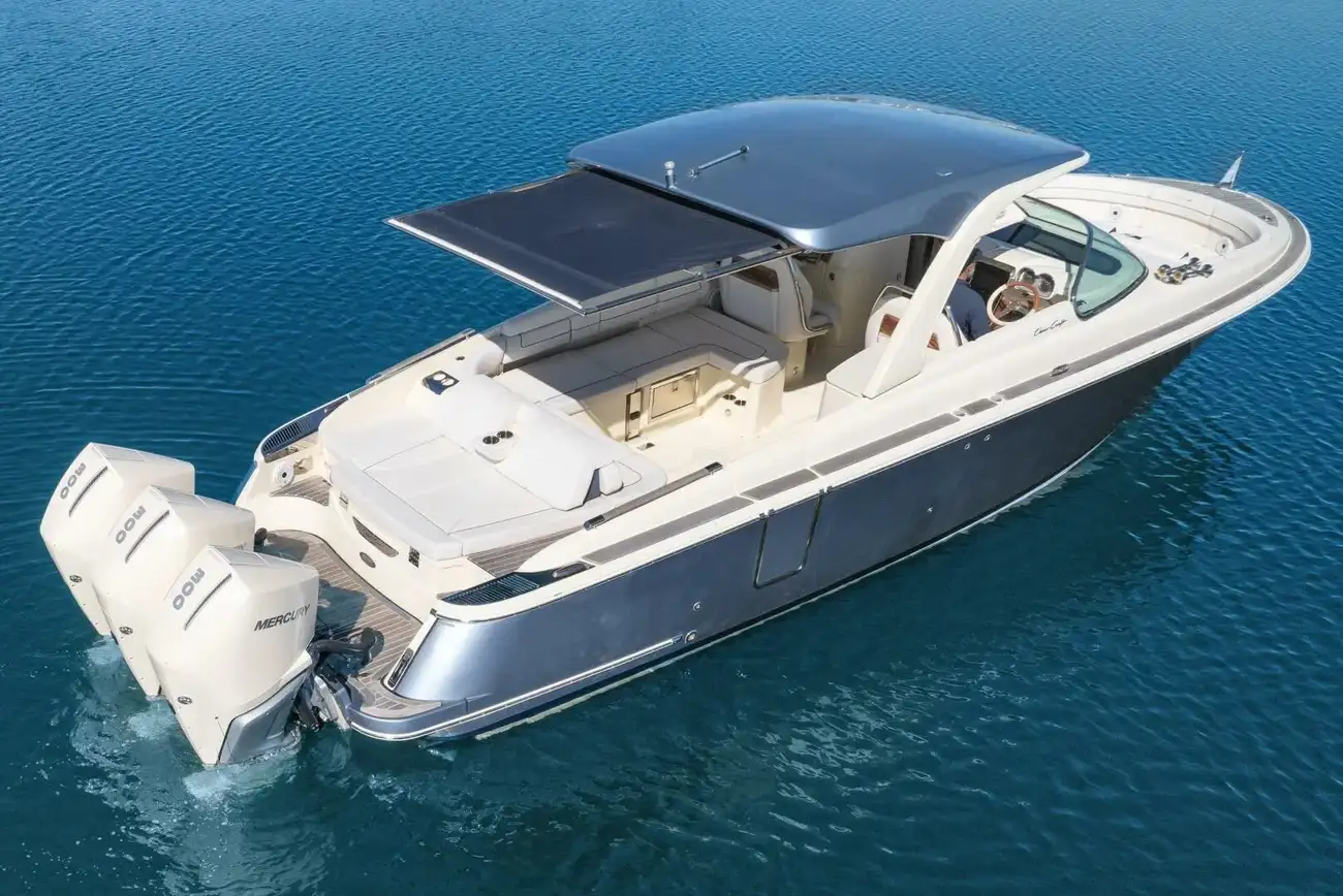 Chris-Craft Launch 35 GT OB - Image 6
