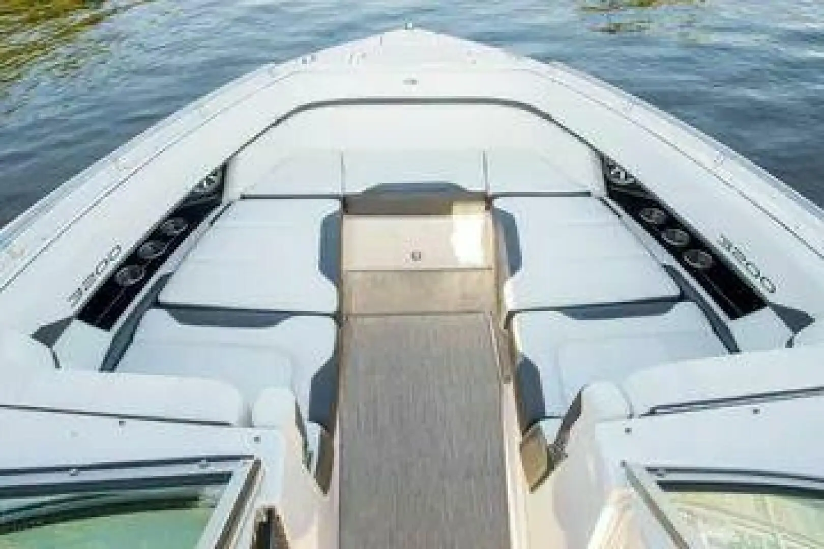 Regal 3200 - Image 8