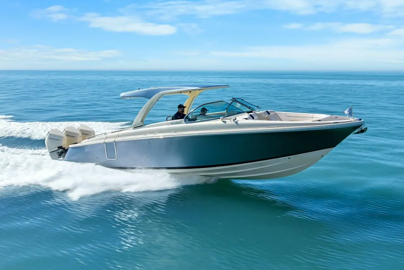 Chris-Craft Launch 35 GT OB - Image 27