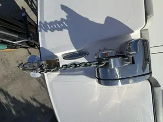 Twin Vee 28 GF - Image 21