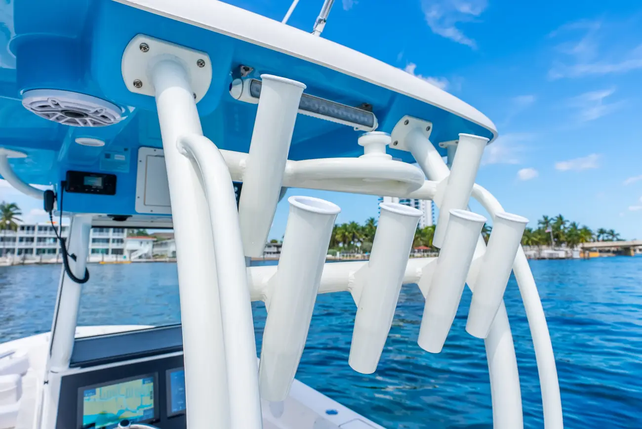 Sea Born LX24 Center Console - Image 36