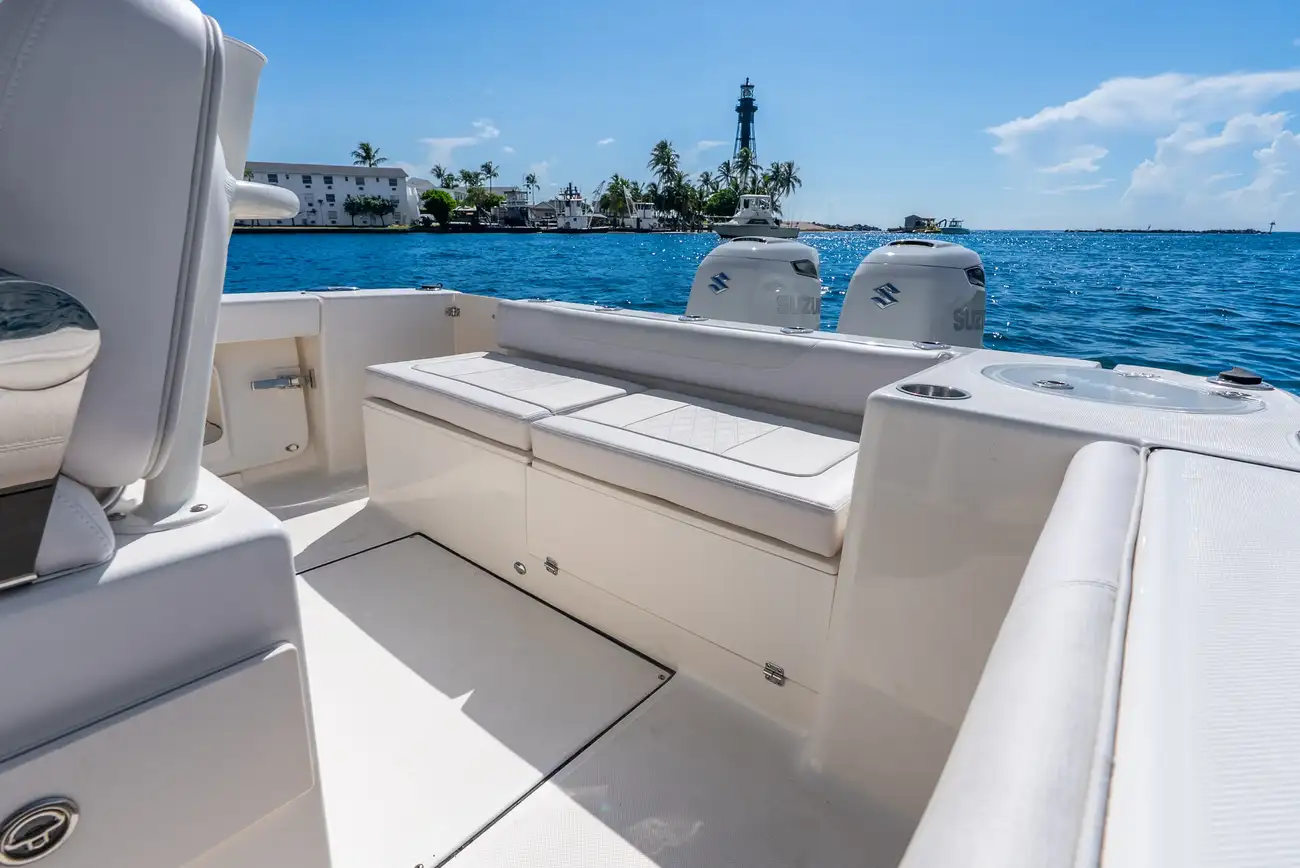 Sea Born LX27 Center Console - Image 33