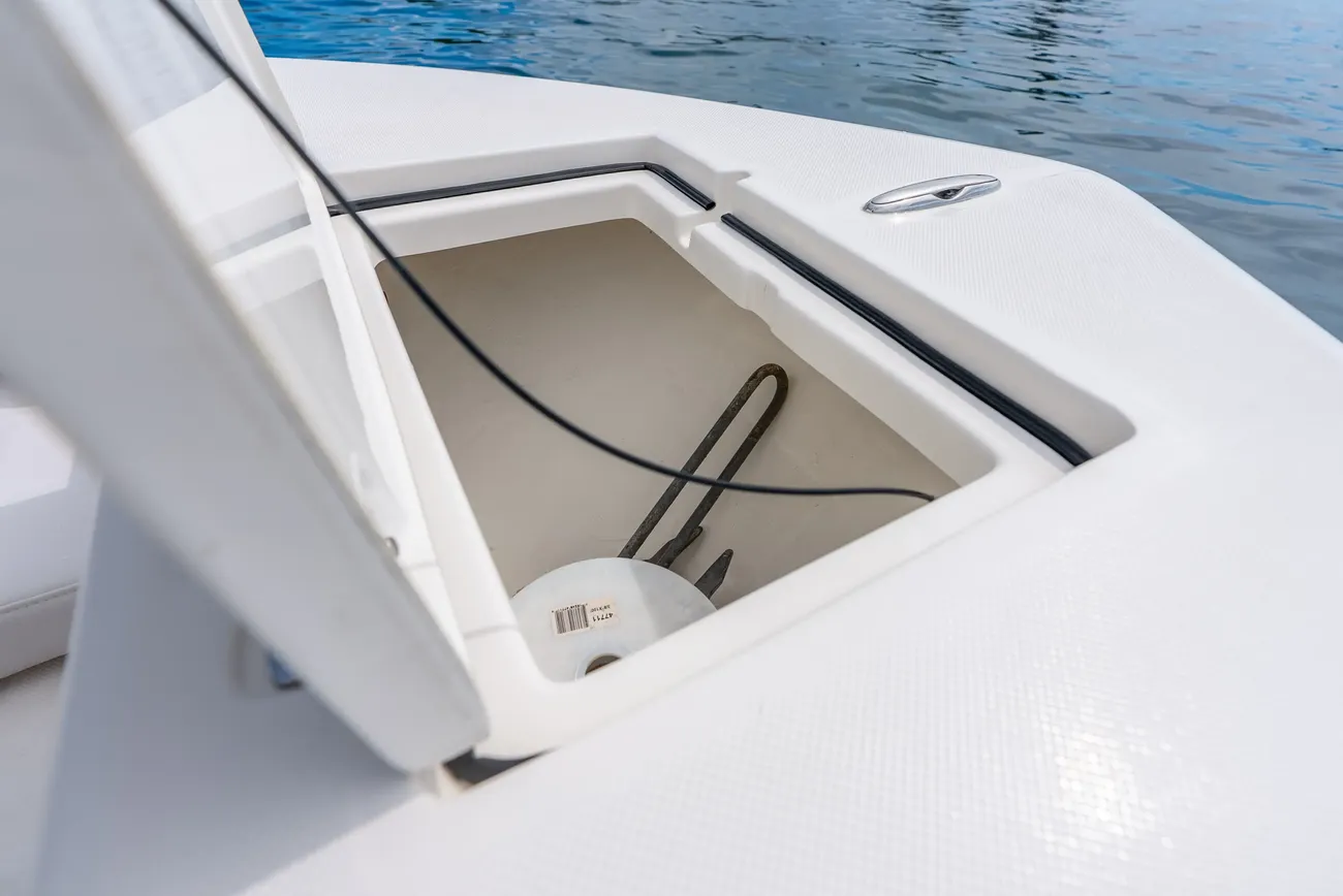 Sea Born LX24 Center Console - Image 27