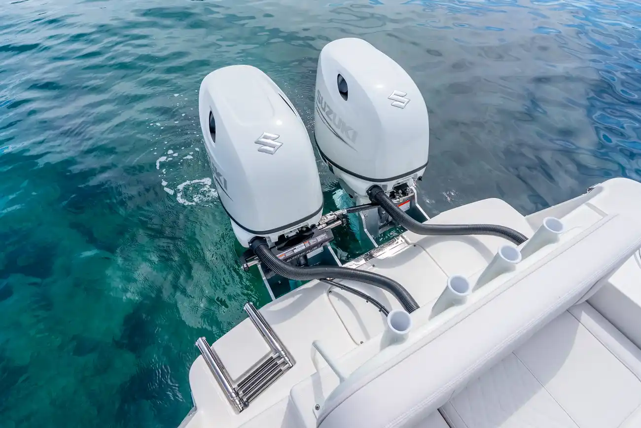 Sea Born LX24 Center Console - Image 50